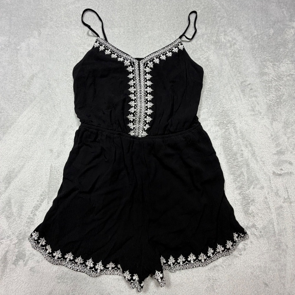 Y2K Summer Black Rayon Embroidered Boho Romper V Neck Spaghetti Strap‎ Size S/M